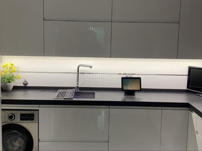 Foto 4e8b7a1b-aa1f-451d-9907-5df1101db327. Casa adossada a avda 14 de abril 1 a Casines Puerto Real