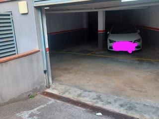 Aparcament cotxe a Carretera de sant llorenç 35. Plaza de garaje y trastero
