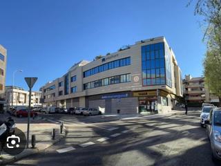 Rent Office space in Puerto de los leones  2. Alquiler de oficinas en calle puerto de los leones. majadahonda