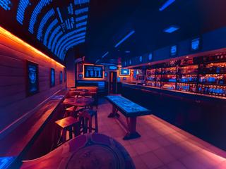 Traspàs Local Comercial a Travessia de la creu 6. Gran oportunidad traspaso de bar de copas directo de particular!