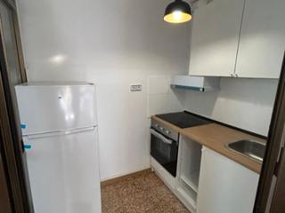 Alquiler Piso en Carrer de la carnisseria 1. Agradable piso, calle carnisseria