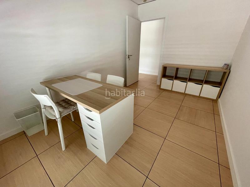 Foto d1f3303b-9301-49c2-93ba-836e94cd992e. Location bureau dans c/migdia 37 dans Eixample Nord Girona
