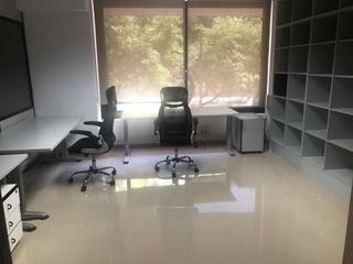 Location Bureau à Calle industria 60. Despachos de diferentes tamaños