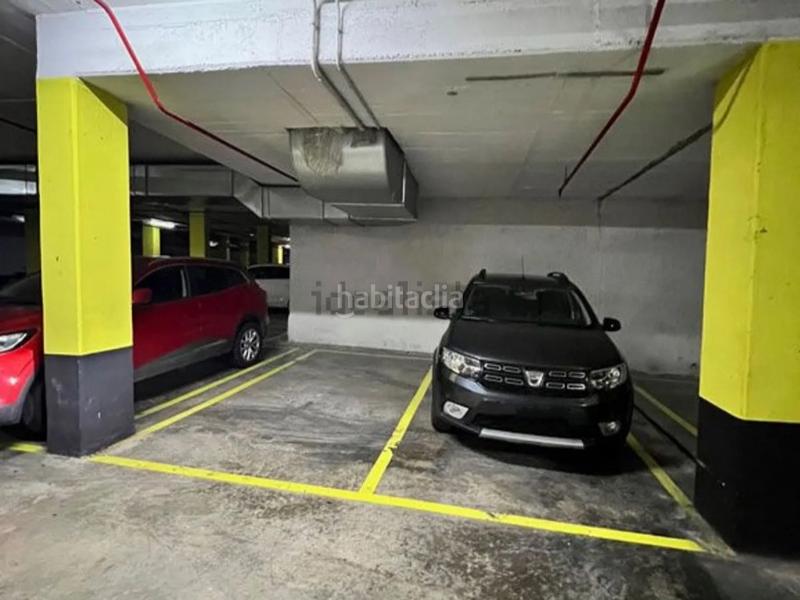 Foto 0c6f6573-a2c6-421f-9494-976cd2ad2efc. Alquiler parking coche en calle copenhaguen 211 plaza parking Can Llong en Sabadell