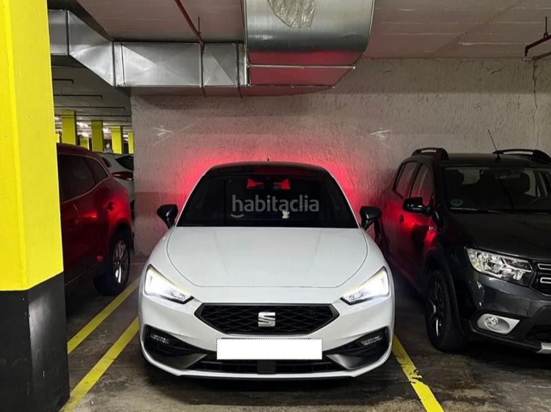 Foto 99208bfc-b060-4a6f-af25-6d985bec5fb6. Alquiler parking coche en calle copenhaguen 211 plaza parking Can Llong en Sabadell