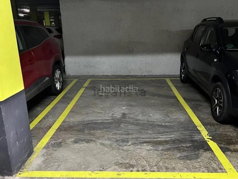 Foto 5da13200-6c75-4789-846c-ed0fac7d531b. Lloguer aparcament cotxe a calle copenhaguen 211 a Sabadell