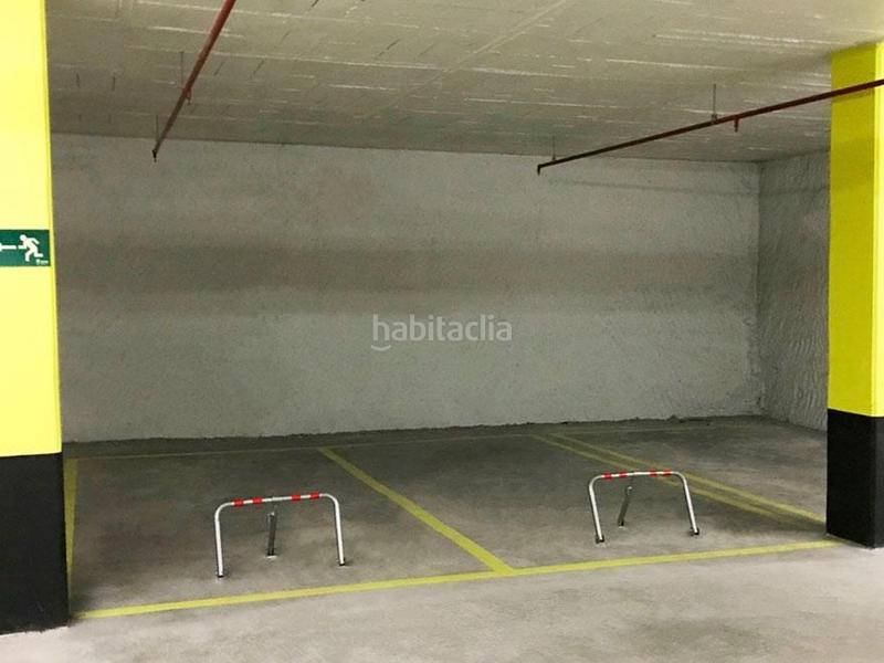 Foto 2a79cd6e-3e7d-48dc-a1b1-7b2f8ab12402. Rent car parking in calle copenhaguen 211 in Can Llong Sabadell