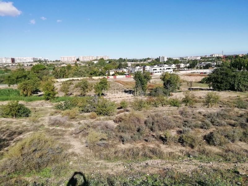 Foto e92f952a-95c9-4dd1-8870-c78429c06ac6. Rural plot in camino fuente la junquera 20 in Zaragoza