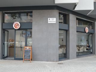 Traspàs Local Comercial a Calle aprestadora 101. ¡se traspasa croissart!