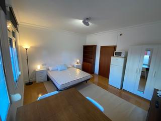 Rent Flat in Celso emilio ferreiro 25. Piso 4 habitaciones en rotonda canido, ferrol