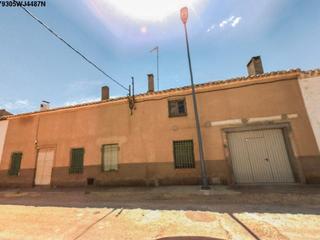 Masía en Calle san fernando 26. Casa de campo en la pedania de ventas de alcolea