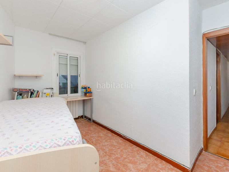 Foto 2d3089c2-8ee2-4aad-b787-ad8fb7781881. Piso en felip ii 16 oportunidad amplio piso en venta en Badalona