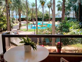 Duplex in Av. de gabriel roca 36. Se vende bonito duplex en el paseo marítimo de palma de mallorca