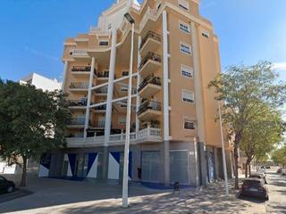 Location Parking voiture à Ps d'atzavares 32. Guarda tu coche junto al estadio martínez valero.