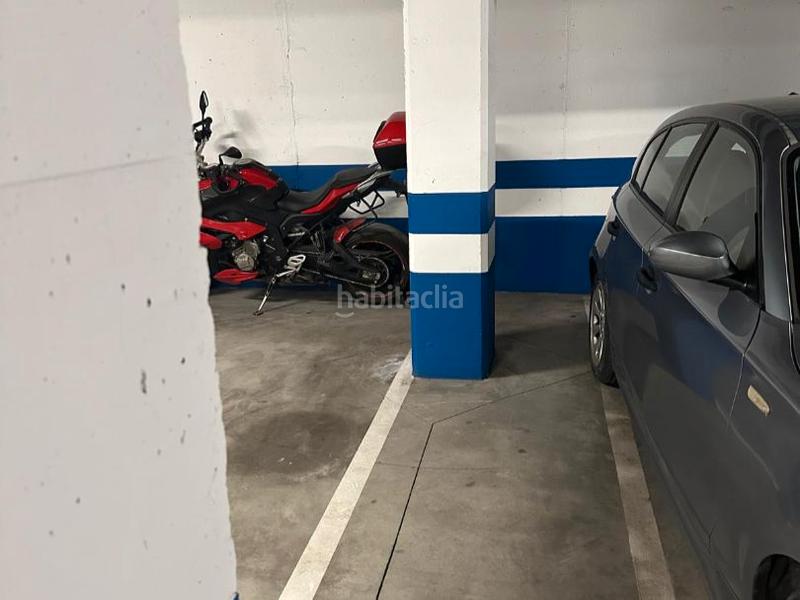 Foto be6ead8e-0494-4392-9103-1bcbff3def58. Car parking in manuel clavero arévalo 2 in Entrenúcleos Dos Hermanas