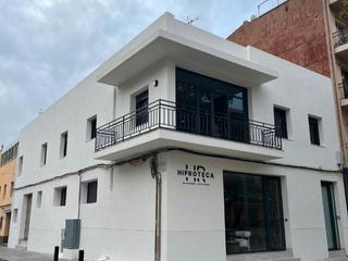 Miete Zweistöckige Wohnung in Av. ramón d'olzina  14. Dúplex