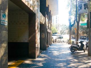 Location Parking voiture à Ausias marc 107. Junto a la estación del norte! próximo a gran via, paseo san jua