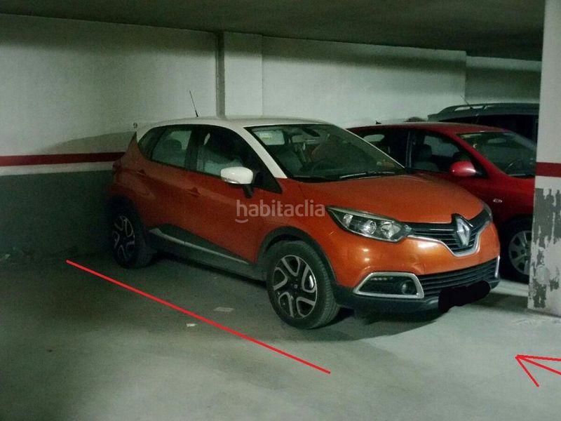 Foto c6fed32c-40fd-4775-a680-32ef58670e13. Parking coche en calle jaen 32 plaza garaje fácil acceso coche mediano-grande en Linares