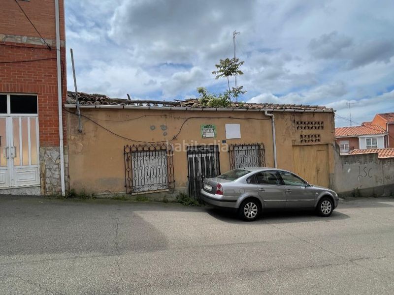 Foto 4bff9bc0-9e6b-41c7-a70d-ed7635d8331b. Terreny residencial a valderia 2 a Benavente