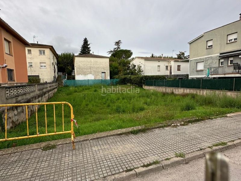 Foto 4001b1a1-00b4-455d-8a6c-e459f5a4c93d. Terreny residencial a calle sant esteve 26 a Caldes de Malavella