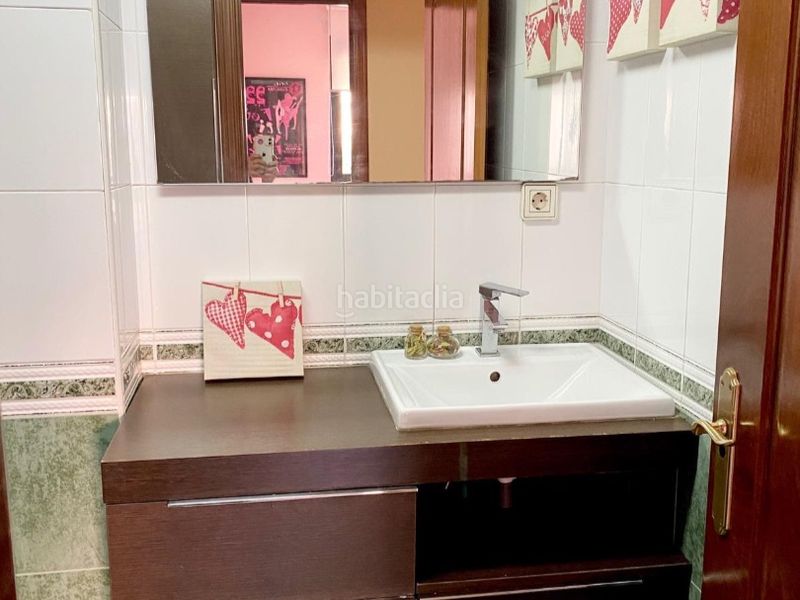 Foto 4c1fe13a-e78e-4d31-9fcb-e0d541ee5c67. Rent flat in paco miranda 13 in El Ejido Málaga