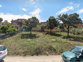 Terreny residencial a Avenida de madrid 3. Se vende parcela en calalberche