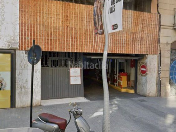 Foto 65c28926-3cda-46d8-9668-bd4be9f17de4. Motorradparkplatz in carrer casp 51 in Dreta de l´Eixample Barcelona