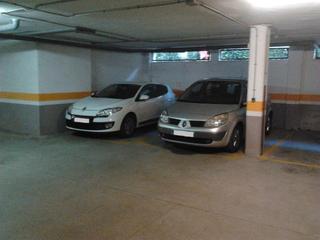 Lloguer Aparcament cotxe a Av piera  69. Alquilo plaza de parking
