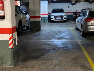 Aparcament cotxe a Passeig del taulat, 118. Vendo plaza parking en poblenou