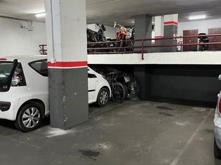 Location Parking moto à Casanova 59. Plaza de 25 m² en calle casanova, 59, barcelona. precio: 90 €/me
