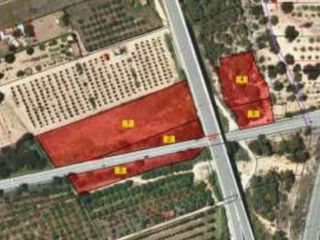 Finca rústica a Carrer nou 1. Finca d'esbarjo amb horta i bosc · perafort