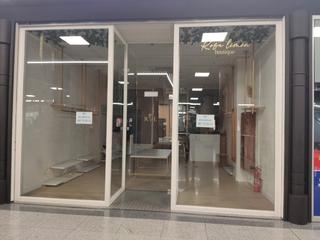 Local Comercial a Paseo mercadal 48 c.c. arcca equis 48. Local comercial en c.c. arcca