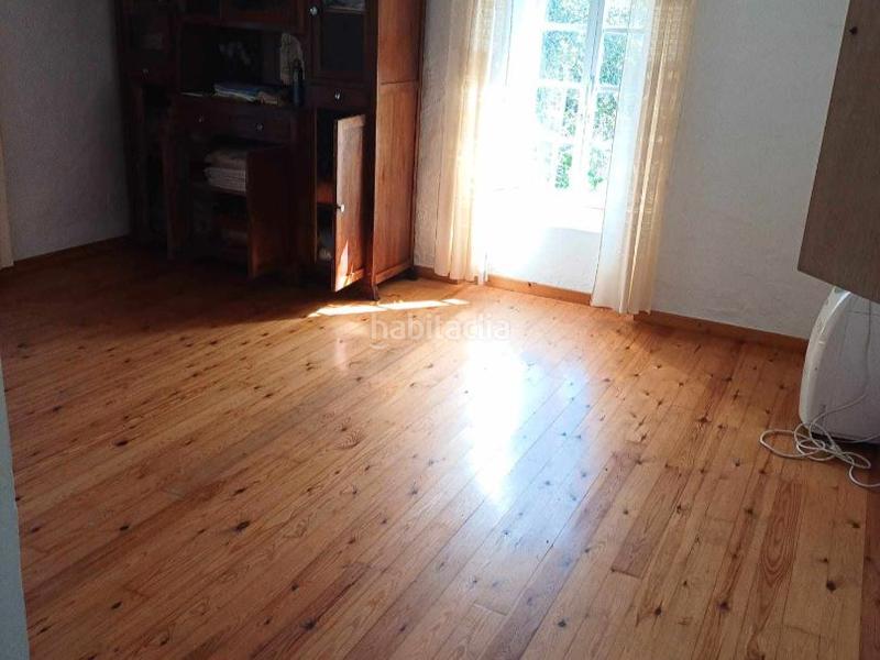 Foto a974caec-844d-45b1-8273-a95d4efcadba. Casa adossada a lugar pousadoiro 1 a Cariño