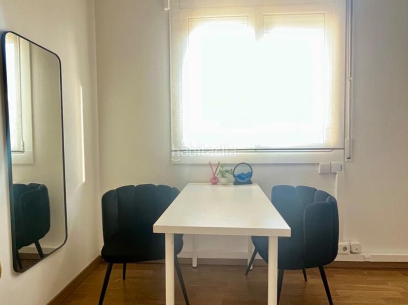 Foto 620010de-bc3f-4013-b8b1-d83c8b203b8f. Lloguer oficina a travessera de gracia 98 a Vila de Gràcia Barcelona