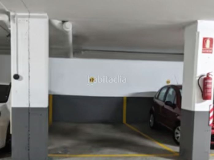Foto 30aca27a-0f88-4689-b573-b63318ff9547. Miete autoparkplatz in rúa de salvador allende 6 in Vigo