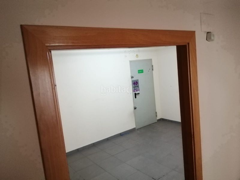 Foto 07c2de7c-6f6e-4d57-a94b-6b184b9f6c3c. Rent business premise in puig rom 122 in Centre Roses