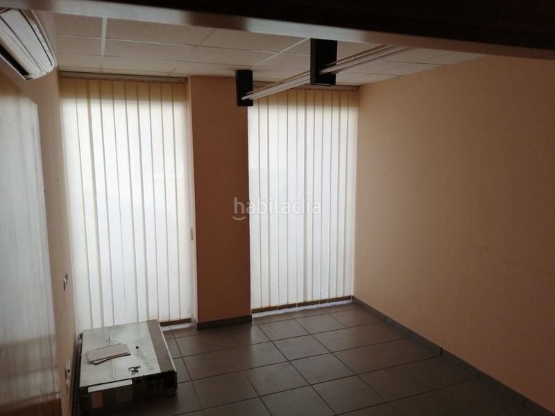 Foto 3d260f2a-82ca-4c69-b78a-e26e7f07336d. Rent business premise in puig rom 122 in Centre Roses