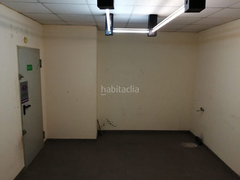 Foto b4dae5e0-54f1-4561-a8cd-10ea8bc7ca6a. Rent business premise in puig rom 122 in Centre Roses