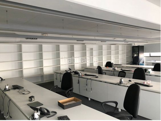 Foto 96e41525-f81f-4410-af18-5ea0665862df. Büro in carboner 12 in Fuente del Jarro Paterna
