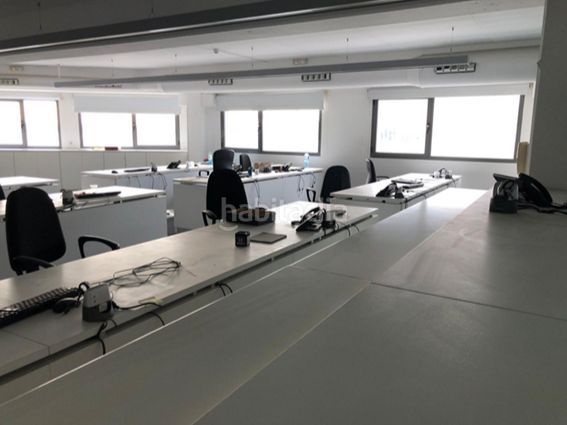 Foto 9c36f5ec-291a-4558-a67f-f042075b6f7f. Büro in carboner 12 in Fuente del Jarro Paterna