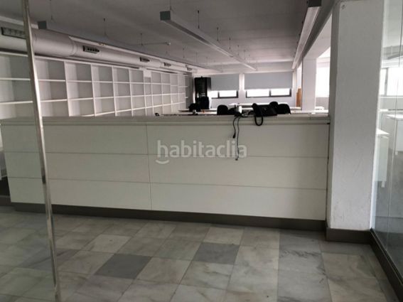 Foto ceb961c7-6848-4d51-b9db-5e5acf696e9e. Büro in carboner 12 in Fuente del Jarro Paterna