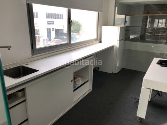 Foto d99debf6-4d4a-48a6-b4a4-e93c69d4af88. Büro in carboner 12 in Fuente del Jarro Paterna
