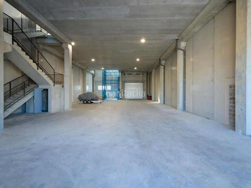 Foto e2fb4e8b-835f-4e55-802d-2fb67807404d. Alquiler nave industrial en calle llevante 42 nave alquiler figueres en Vilamalla