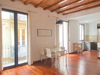 Piso en Carrer de les trompetes 3. Acogedor piso en venta en el corazón de barcelona, en el históri
