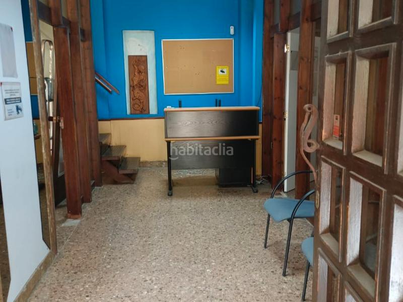 Foto fcc789ba-26b0-42f0-ac5e-018c96dcebdc. Location local commercial dans c/ ronda reus 9 dans Tortosa