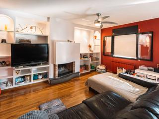 Dúplex a Vista alegre 1. Venta de dúplex en el centro de girona – amplio, luminoso y con