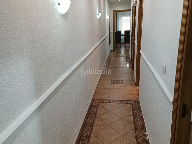 Foto 670586ac-9277-4e8f-8149-04b0f22438e5. Alquiler apartamento en calle plesbitero baltasar carrasco 21 en Alicante