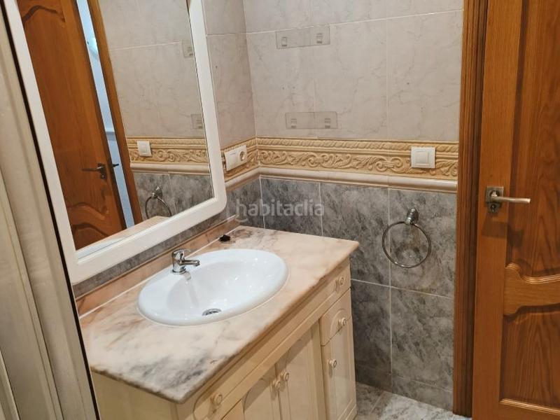 Foto 7e993cd1-c771-411d-9861-8ad3889f7ee8. Alquiler apartamento en calle plesbitero baltasar carrasco 21 en Alicante