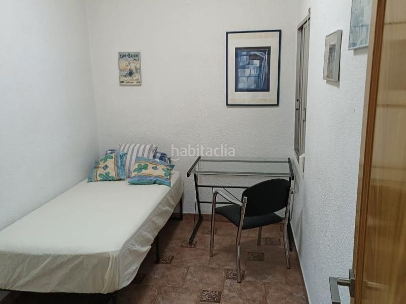 Foto ca2f7565-00fc-4713-a702-b54a31700234. Alquiler apartamento en calle plesbitero baltasar carrasco 21 en Alicante