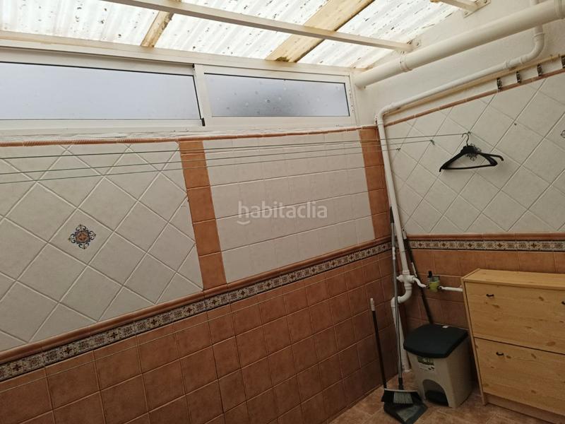 Foto fd0c43d8-3855-46a6-a9a3-0ccc21fdc579. Alquiler apartamento en calle plesbitero baltasar carrasco 21 en Alicante
